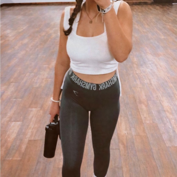 SOLD Gymshark Pants Leggings size medium - Picture 4 of 6